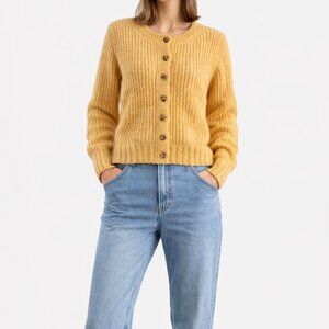 CHELSEA & THEODORE BUTTON FRONT KNIT CARDIGAN SWEATER YELLOW NWT SIZE M